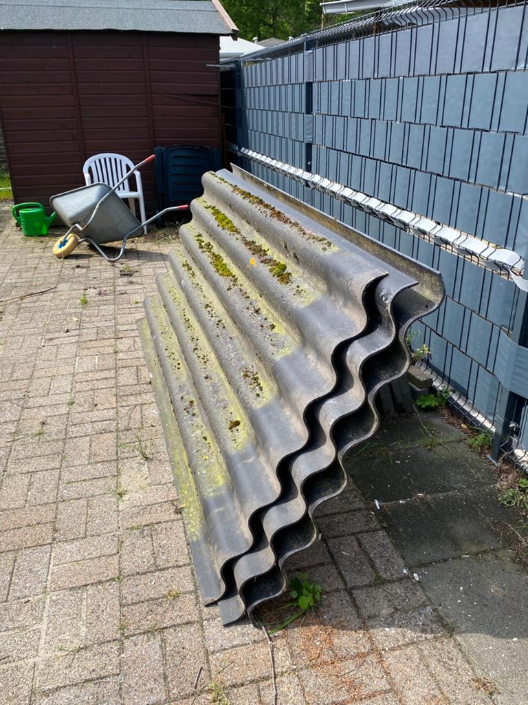 Gratis 3 golfplaten zonder asbest, Ophalen, Gebruikt, Zwart, 5 tot 10 m²