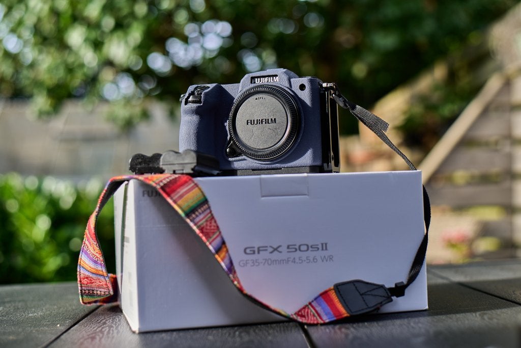 Complete Fujifilm GFX 50S II + Pentax 645 Lenzenset!, Ophalen, Bluetooth, 50 megapixels, Zo goed als nieuw