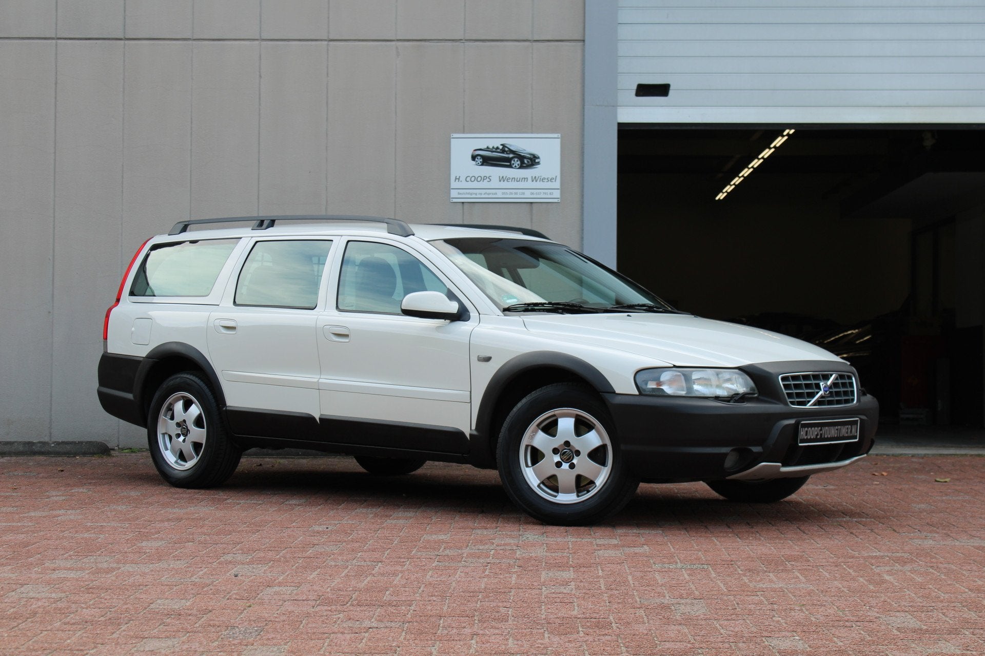 Volvo XC70 2.4 T AWD YOUNGTIMER | APPLE CARPLAY incl. 21% BT, foto 7