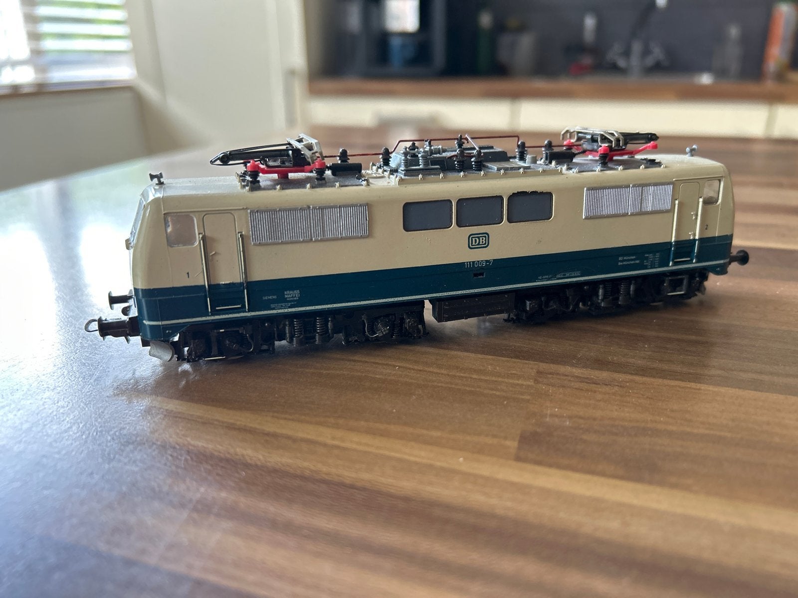 Roco DB 111 009-7 Locomotief H0 Gelijkstroom, Gebruikt, Ophalen of Verzenden, Roco, Gelijkstroom