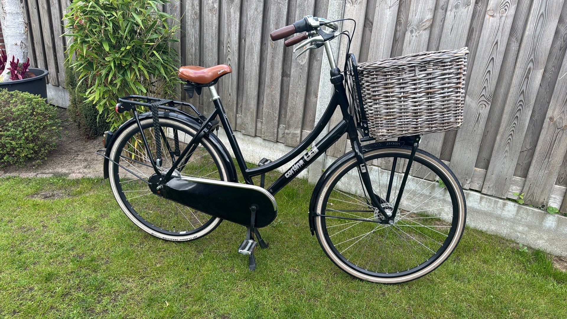 Cortina U4 Damesfiets met 5 versnellingen, 56 cm of meer, Ophalen of Verzenden, Zo goed als nieuw, Versnellingen