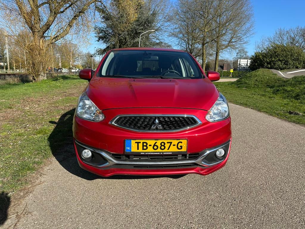 Mitsubishi Space Star 1.2 MPI 59KW CVT 2018 Rood, Auto's, Mitsubishi, Stof, 200 kg, 4 cilinders, 840 kg