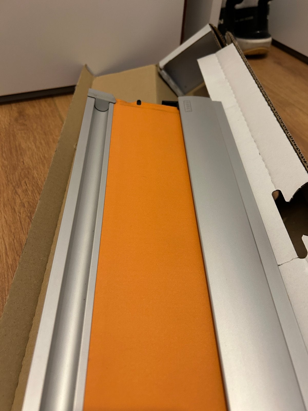 Velux verduisterend rolgordijn oranje GGL S06, Gebruikt, Overige kleuren, Minder dan 100 cm, Ophalen of Verzenden