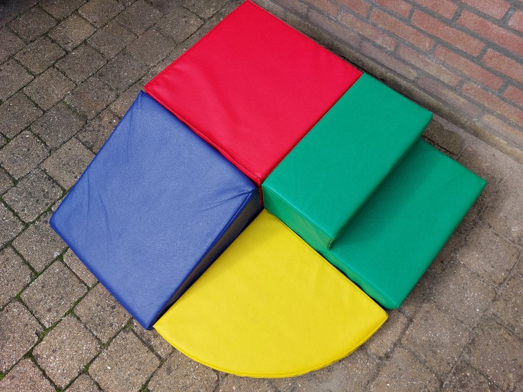 Baby klimmen glijbaan 4 delige schuimblokken set foam, Ophalen, Zo goed als nieuw, Jongen of Meisje