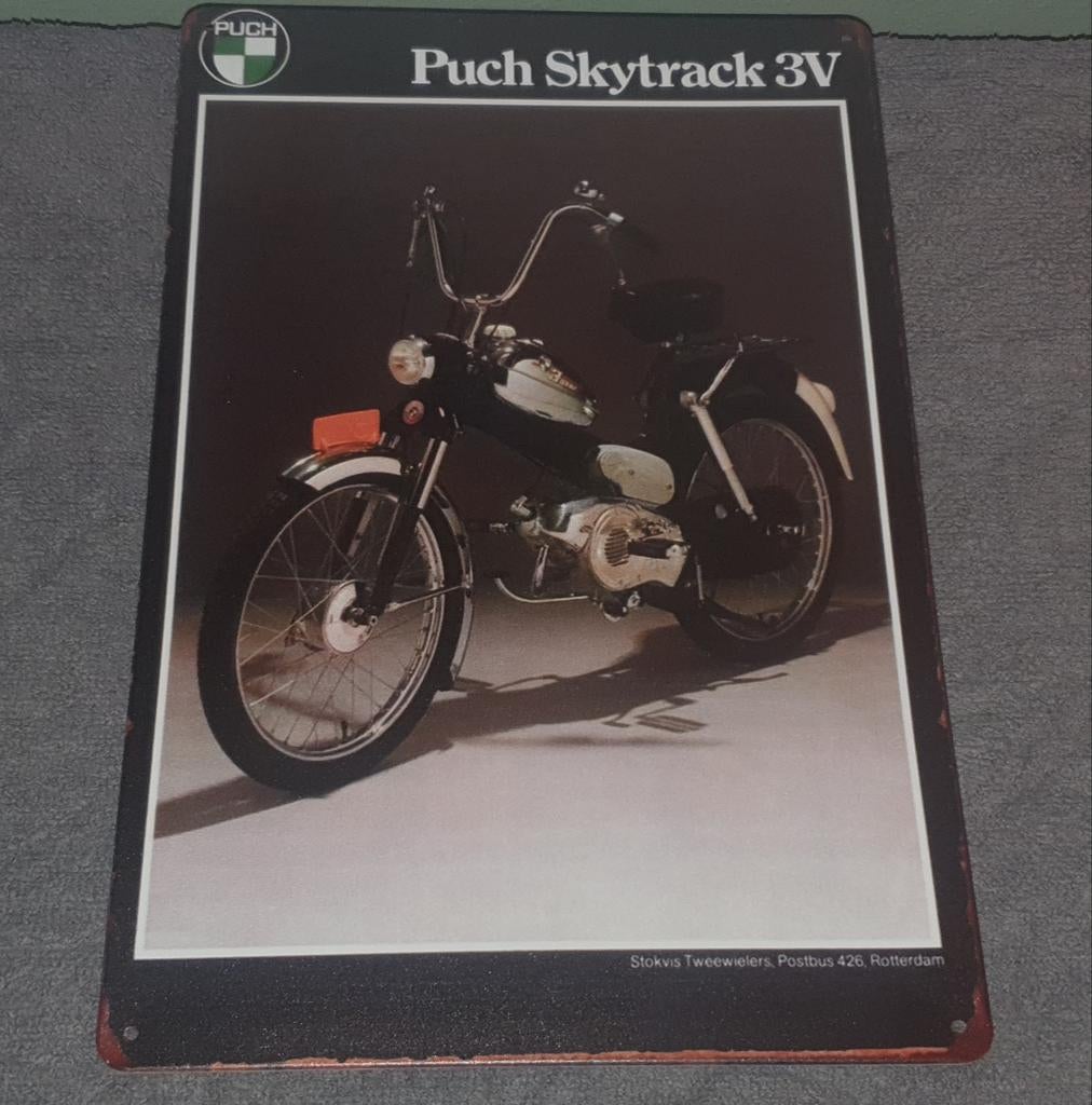 Wandbord met een afbeelding van een puch skytrak 3v., Ophalen of Verzenden, Reclamebord