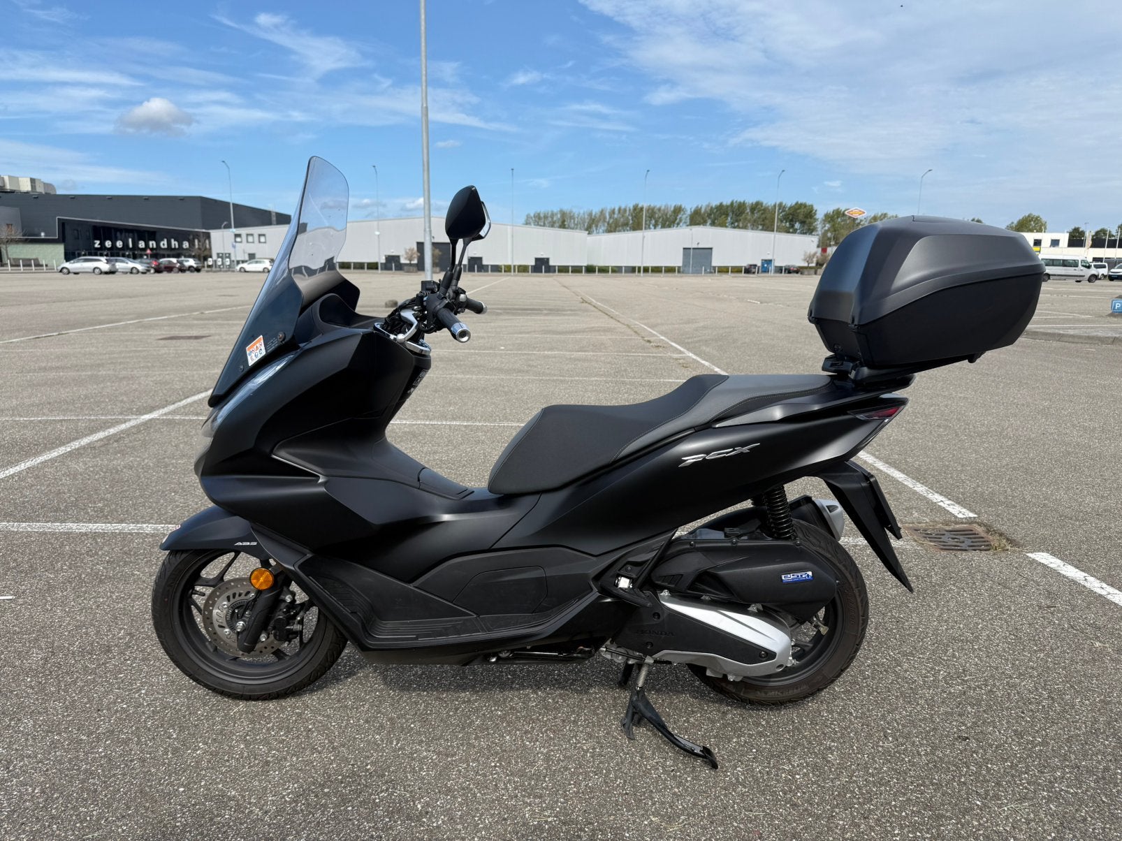 Te koop aangeboden: Honda PCX 125 (2021) in topstaat!, Scooter, Occasion, Handvatverwarming, Particulier