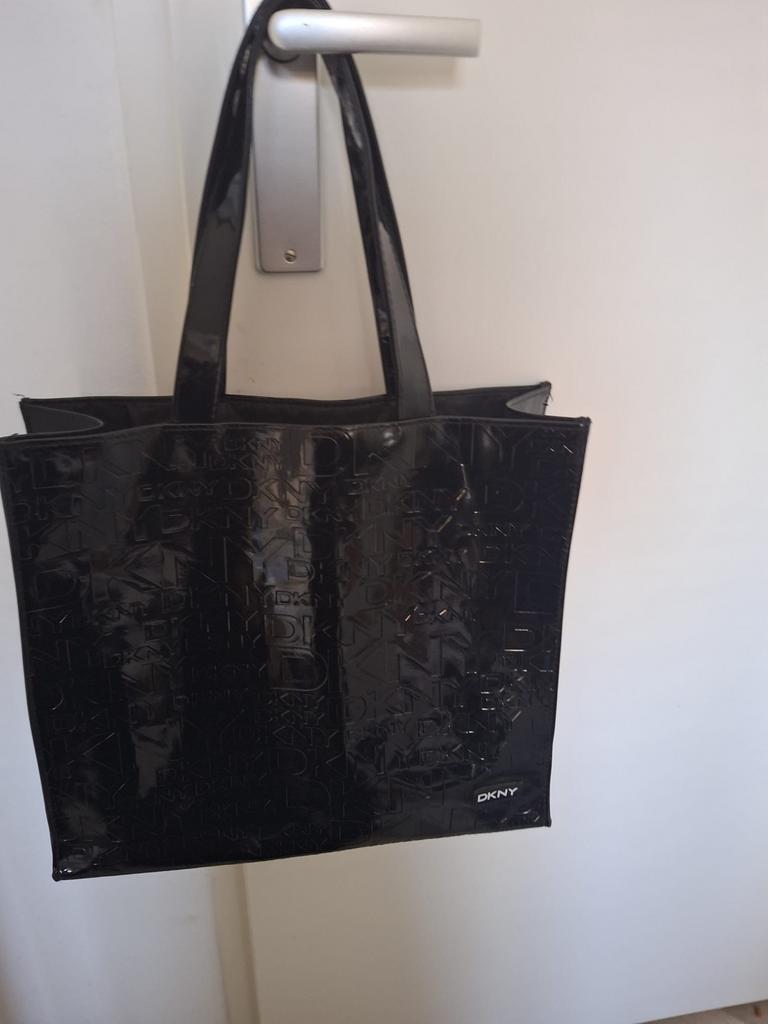 DKNY Zwarte Glanzende Shopper Tas, Ophalen of Verzenden, Zo goed als nieuw, Zwart, Shopper