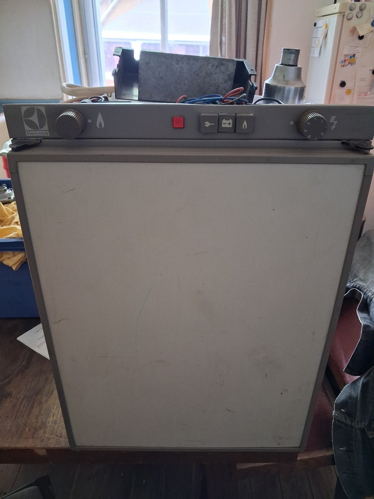 Electrolux koelkast op gas & op 12 volt & op 230 volt, Ophalen, Gebruikt
