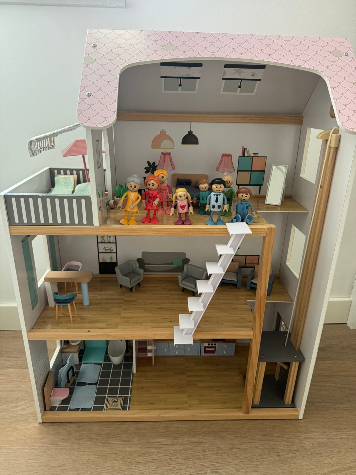 Poppenhuis hout van Lidl, Kinderen en Baby's, Speelgoed | Poppenhuizen, Ophalen, Zo goed als nieuw, Poppenhuis