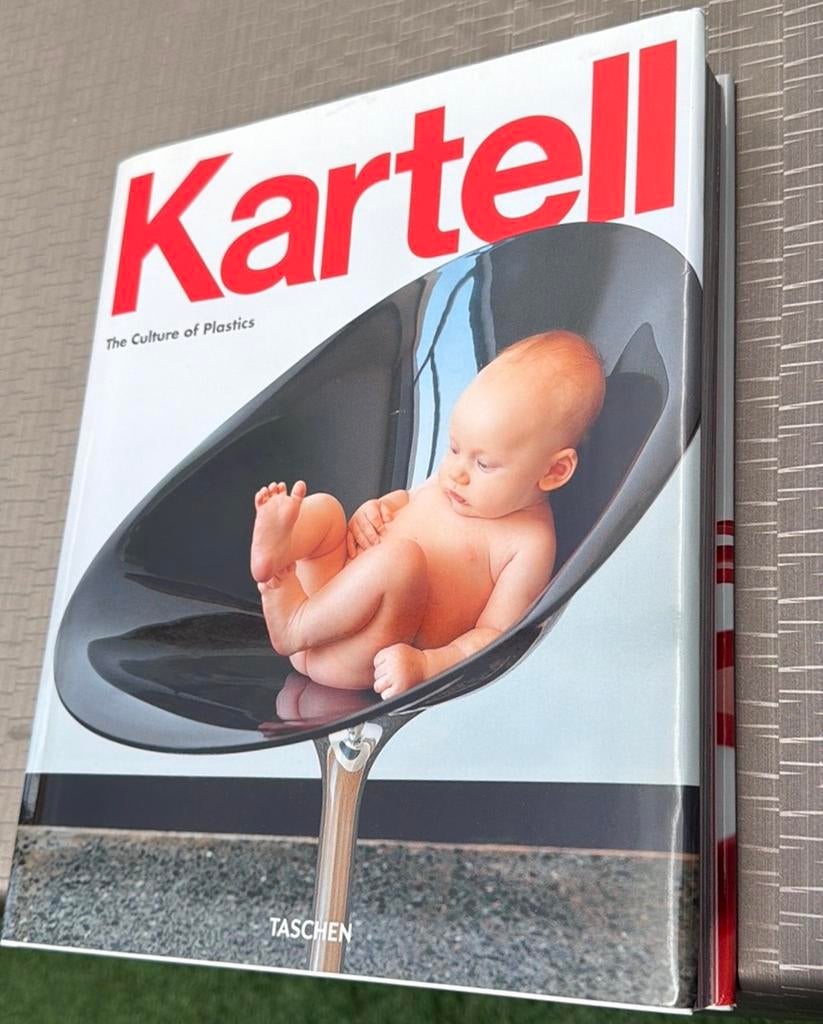 Kartell Culture of Plastics, Ophalen of Verzenden, Zo goed als nieuw