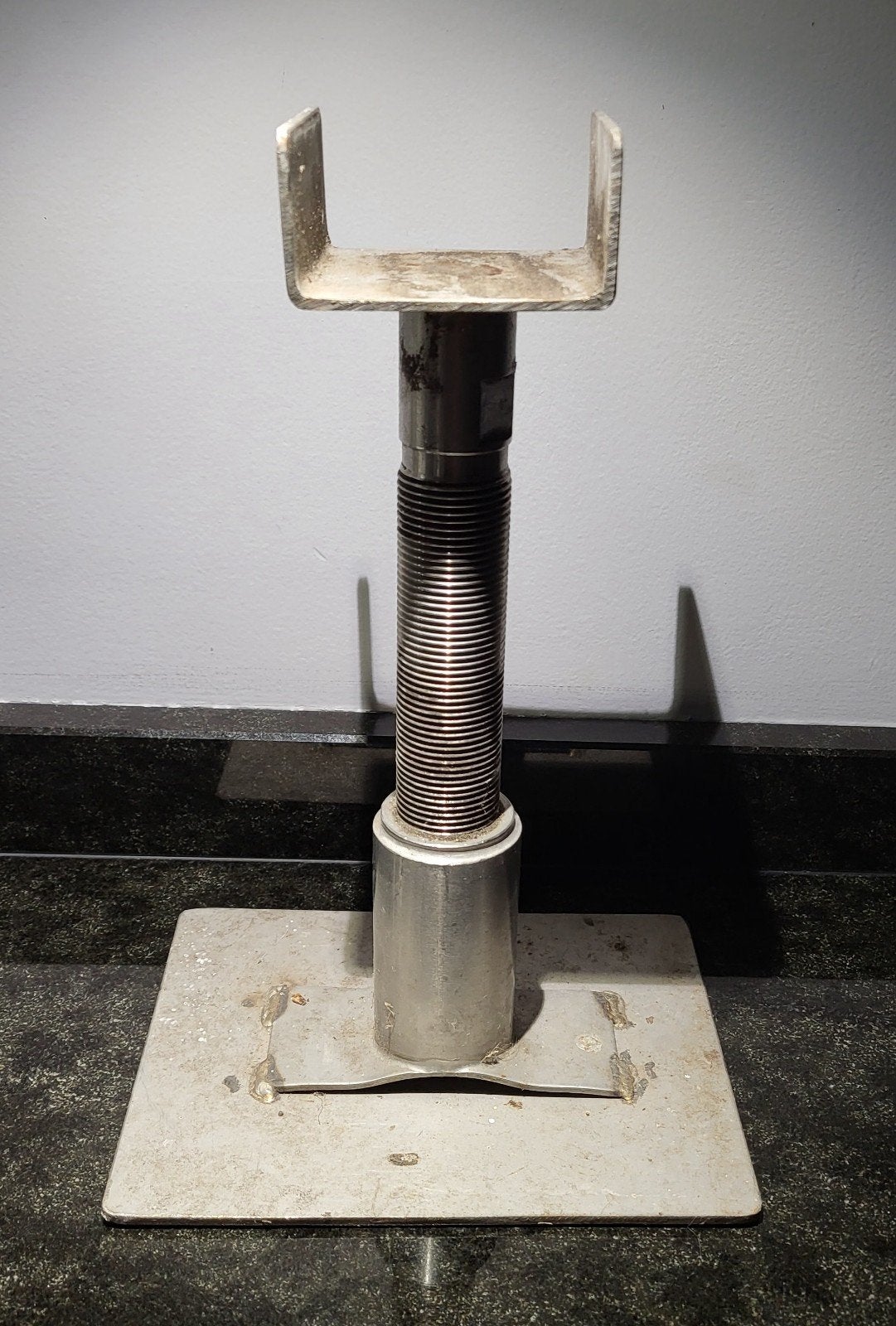 Zware verstelbare u-kolomvoet /balkdrager /paaldrager /steun, Gebruikt, 250 mm of meer, Overige typen, Ophalen of Verzenden