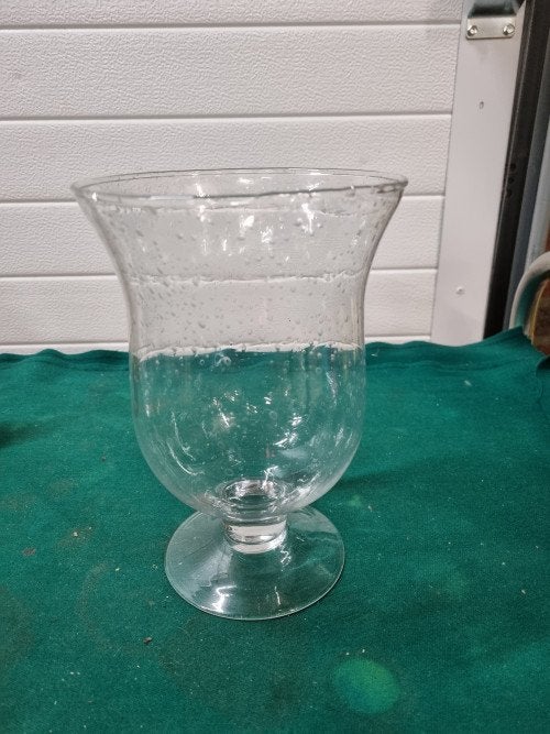 vaas op voet stolp met bellen glas, Ophalen of Verzenden