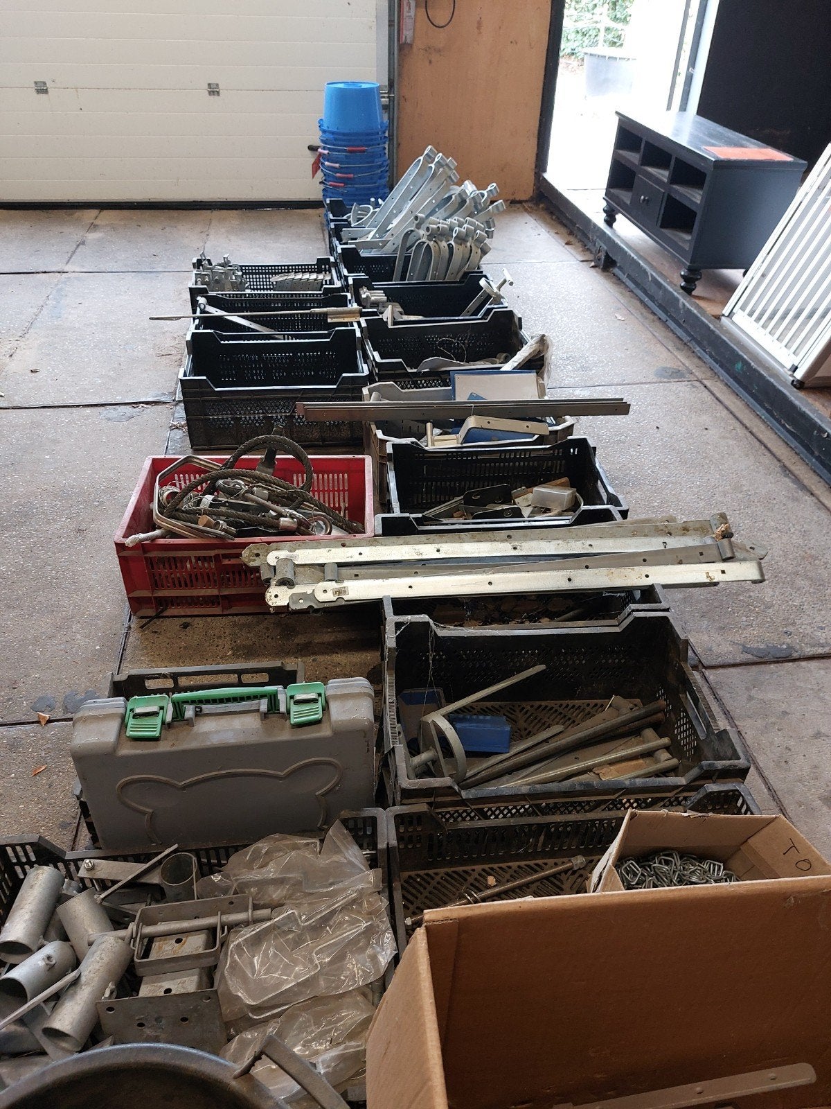 Diverse bevestigingsmaterialen en onderdelen, Ophalen, 100 tot 250 mm, Overige typen, Nieuw