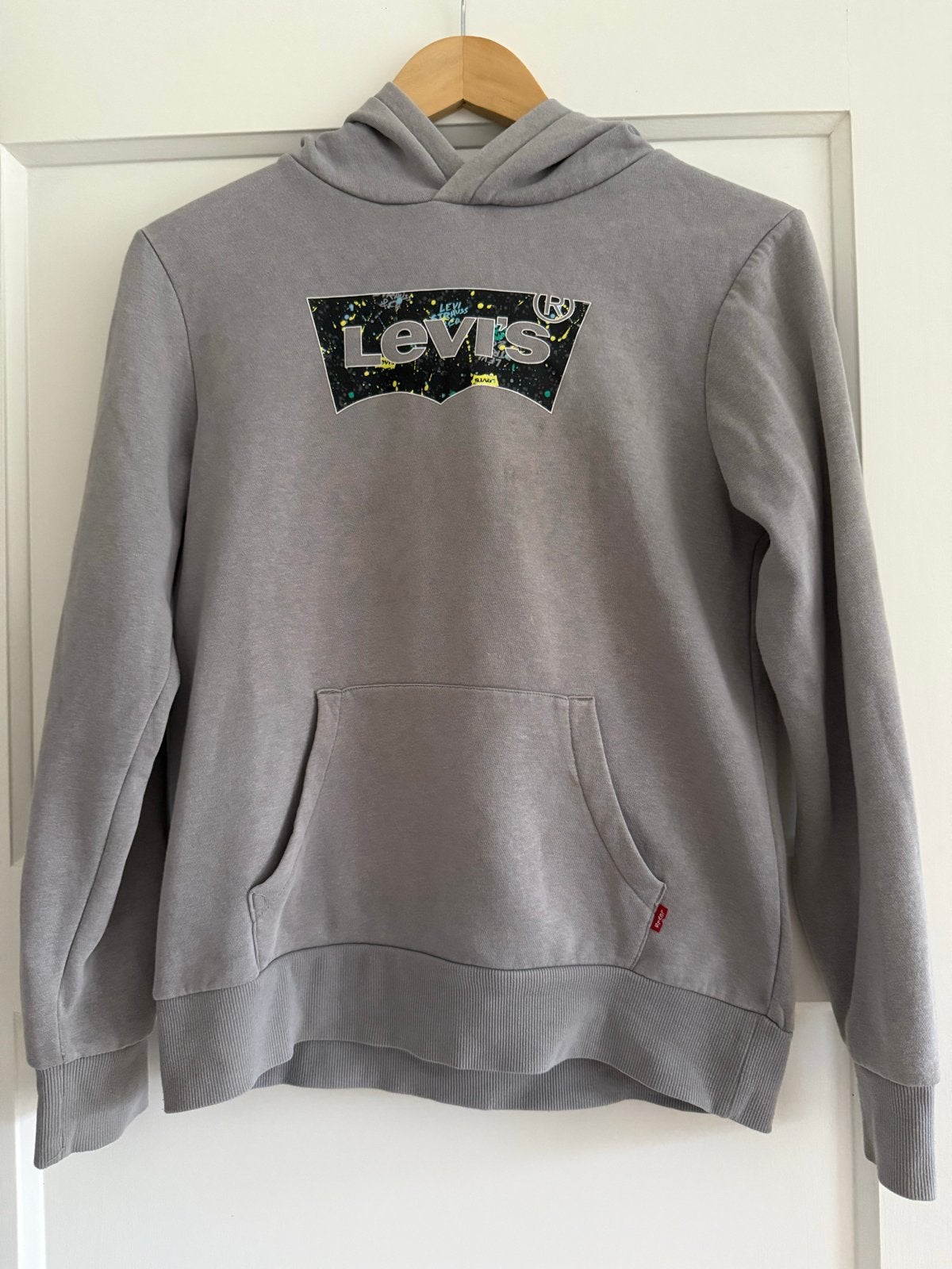 Levi's hoodie grijs maat 164, Kinderen en Baby's, Ophalen of Verzenden, Gebruikt, Jongen of Meisje, Trui of Vest