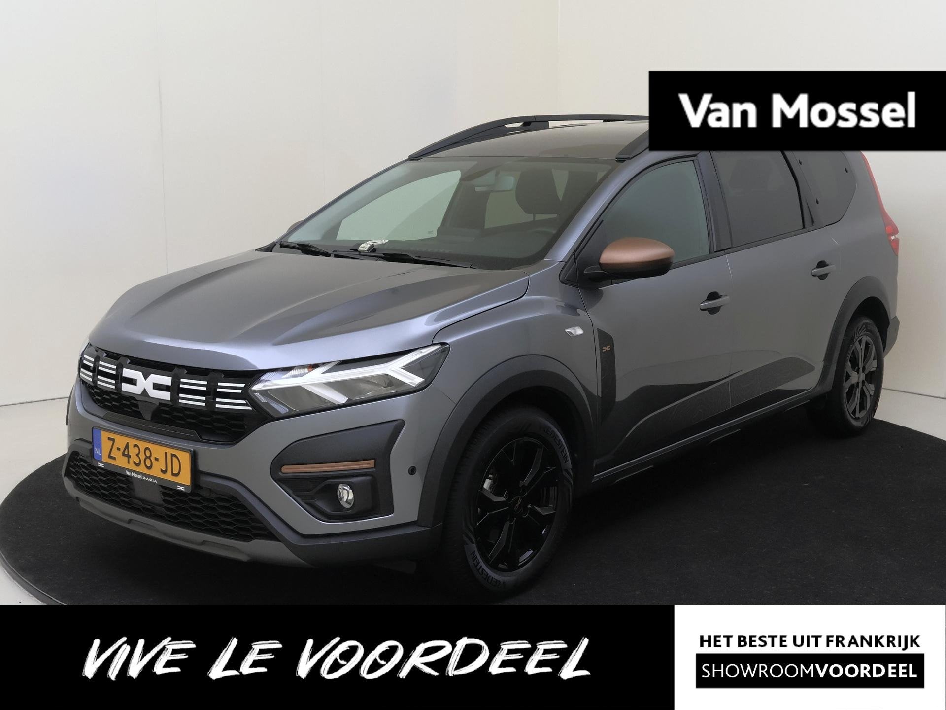 Dacia Jogger 1.0 TCe 110 Extreme 7p. | Camera | All-Season-b, Dealer onderhouden, Stof, Gebruikt, Euro 6