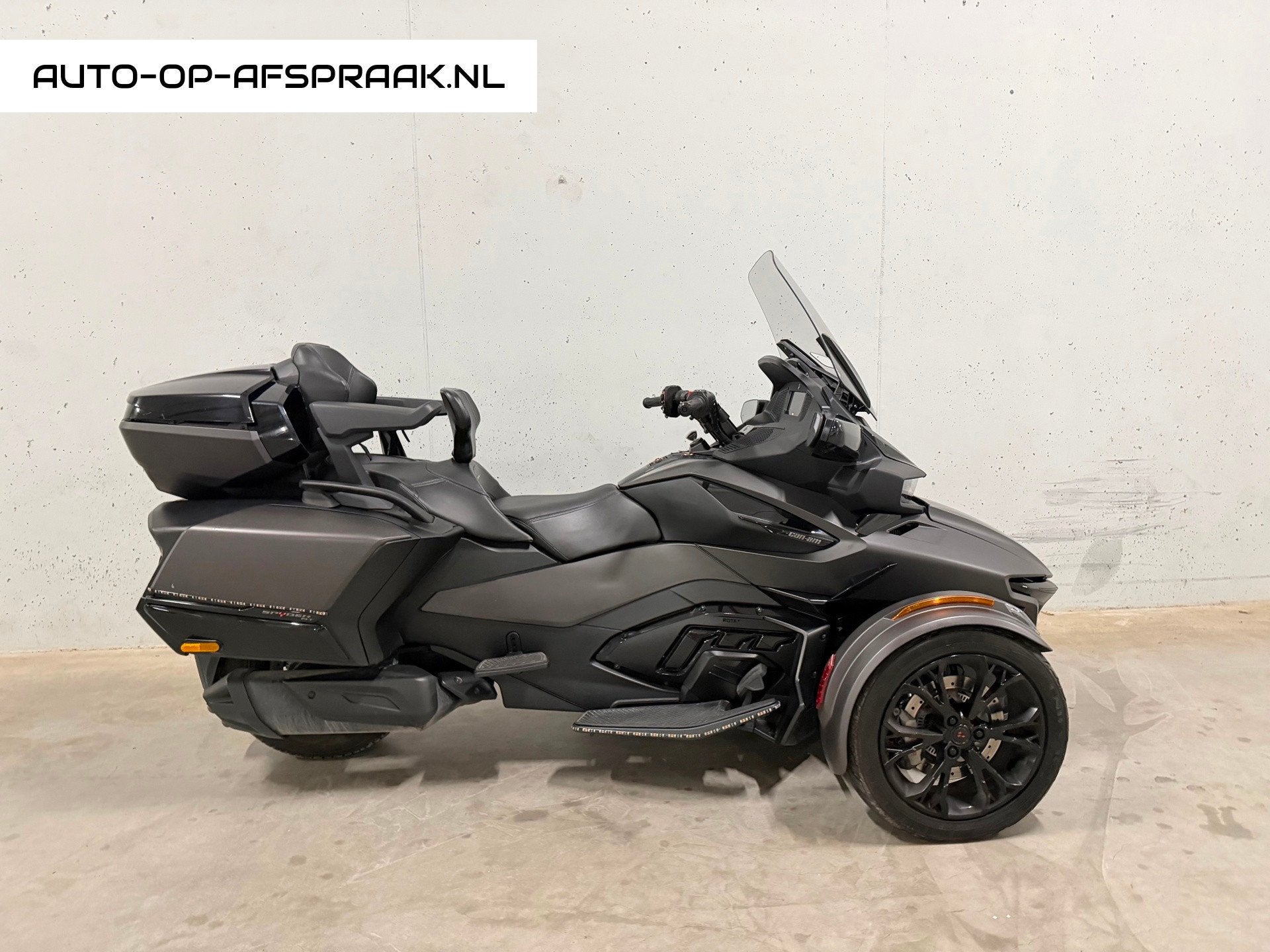 Can-Am Spyder RT 1300cc Limited Automaat Audio Luchtvering, Motoren, Handvatverwarming, Can am 1
1382cc  Can am, NL, Meer dan 35 kW