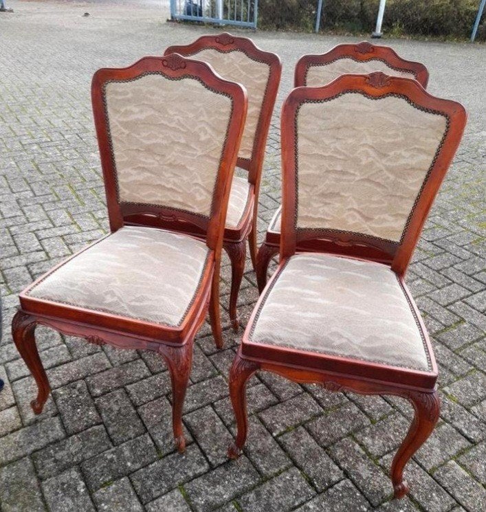 Set 4 mooie Queen ann stoelen, Ophalen, Zo goed als nieuw, Eén