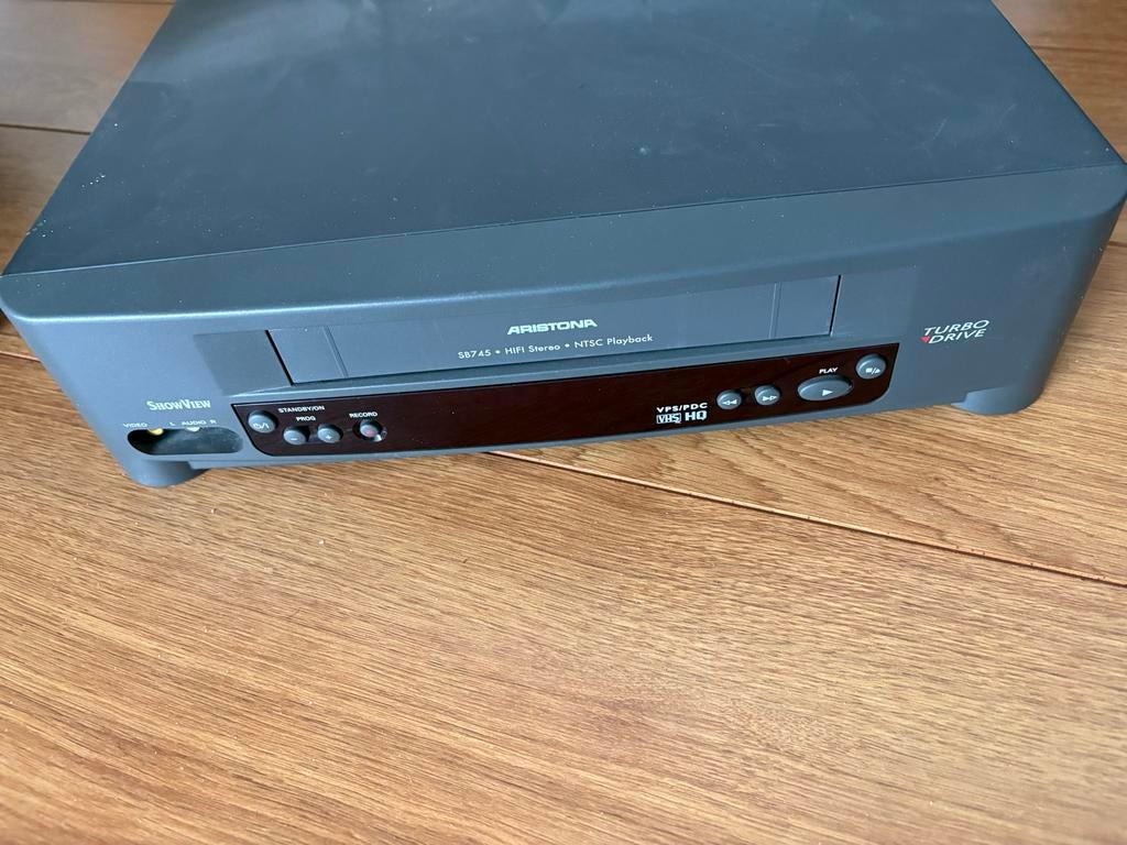 Aristona SB745 VHS HQ videospeler, Audio, Tv en Foto, Videospelers, Ophalen of Verzenden, Gebruikt, VHS-speler of -recorder