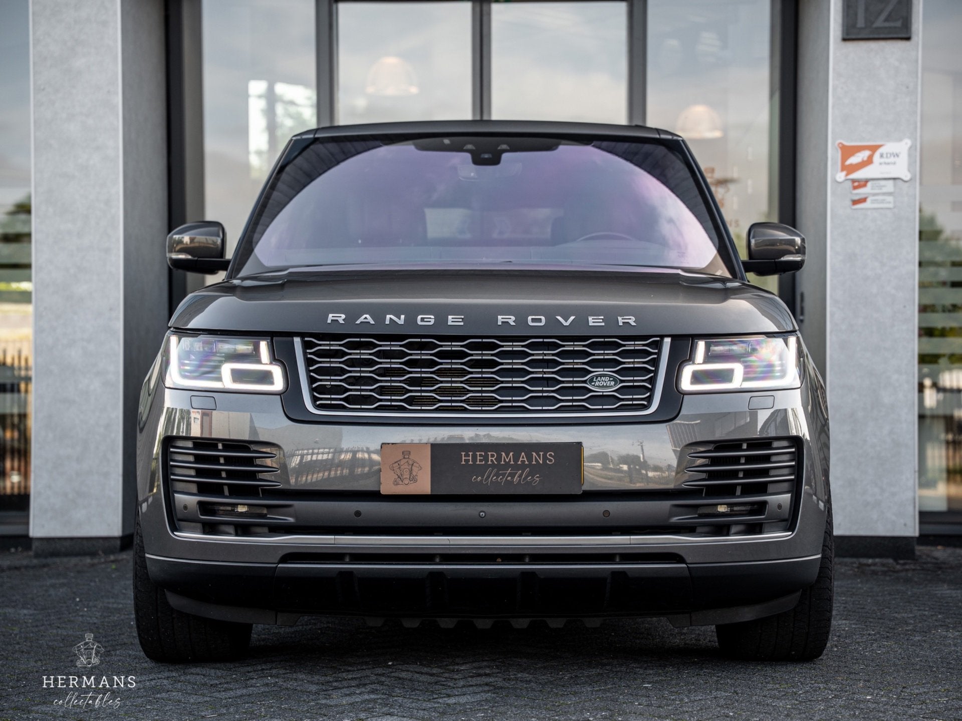 Land Rover Range Rover 2.0 P400e / Meridian / Pano / Memory, Auto's, Dealer onderhouden, 404 pk, Gebruikt, 4 cilinders