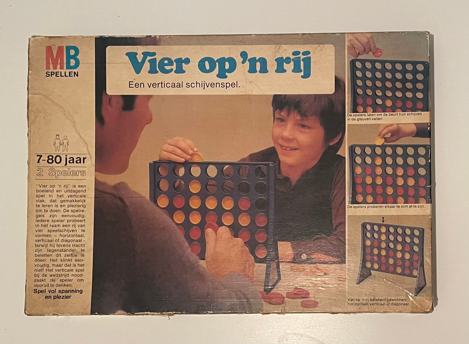 Spel Vier op een rij van MB COMPLEET, Hobby en Vrije tijd, Gezelschapsspellen | Bordspellen, Ophalen of Verzenden, Zo goed als nieuw
