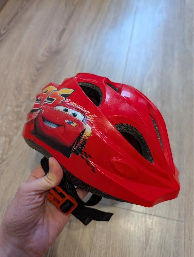 Kinderfietshelm Disney Cars S/M, Ophalen of Verzenden, Zo goed als nieuw, S, Jongen of Meisje