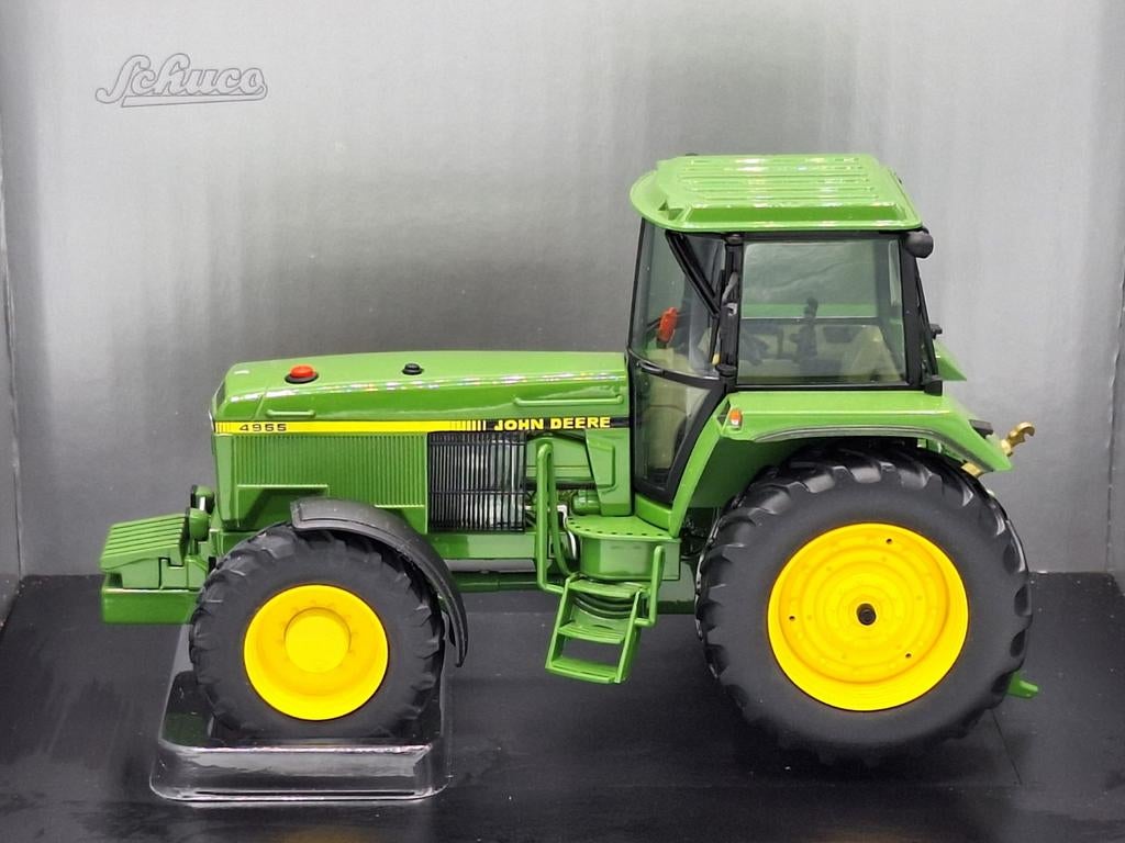 John Deere 4955, Schuco, Tractor of Landbouw, Ophalen of Verzenden, Zo goed als nieuw