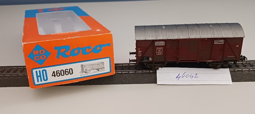 Roco 46042: Gesloten goederenwagen van de DB, Gebruikt, Gelijkstroom of Wisselstroom, Wagon, Ophalen of Verzenden