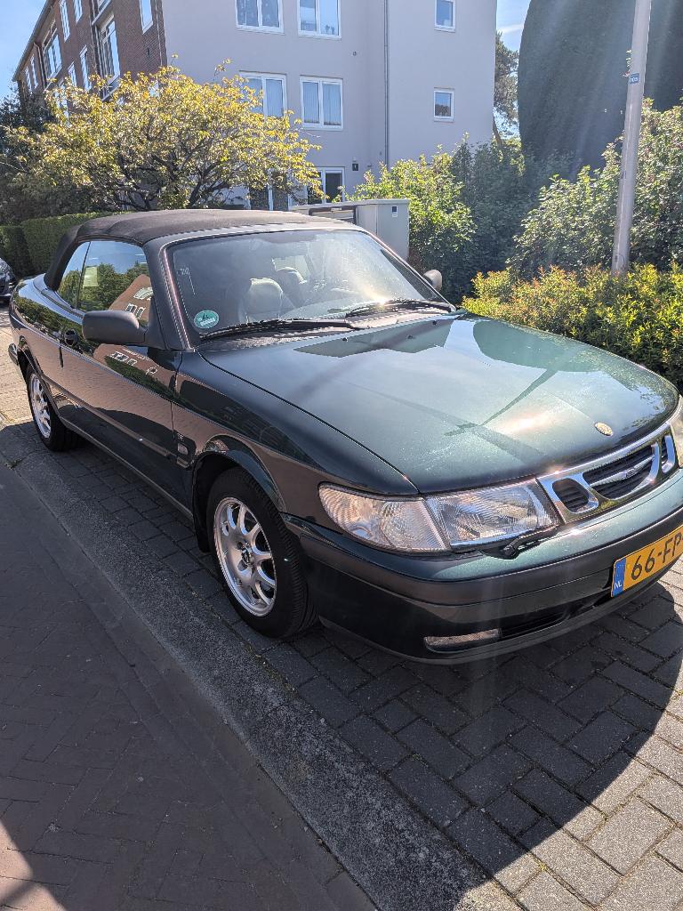 Saab 9-3 2.0 I Cabrio | Veel aan gedaan. Lees omschrijving!, Auto's, Saab, 4 cilinders, Cabriolet, 4 stoelen, Stoelverwarming