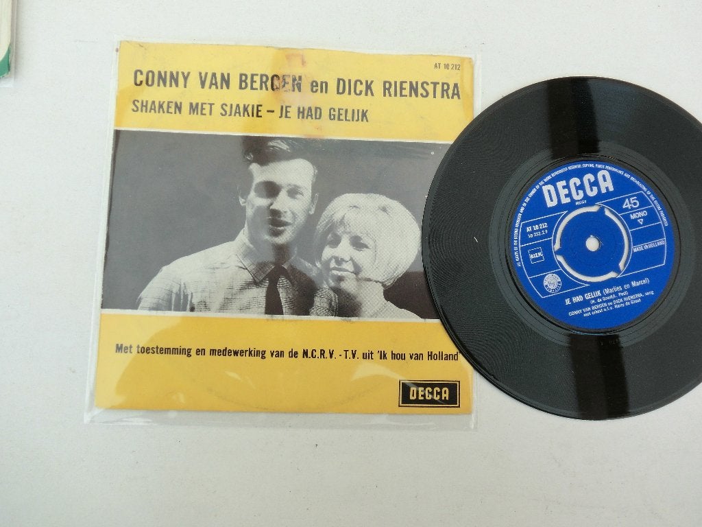 Conny van Bergen en Dick Rienstar Shaken met Sjakie, Ophalen of Verzenden, Zo goed als nieuw, 7 inch, Nederlandstalig