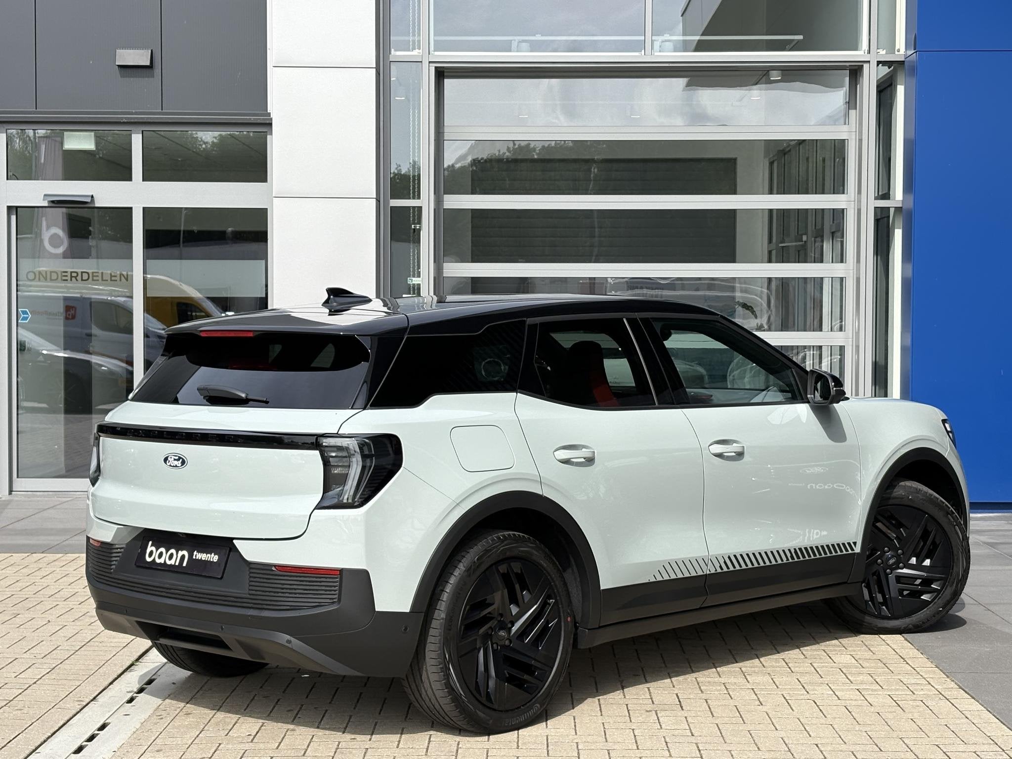 Ford Explorer Collection Extended Range RWD 79 kWh | Gratis, Auto's, 12 maanden, Stof, Zwart, Explorer