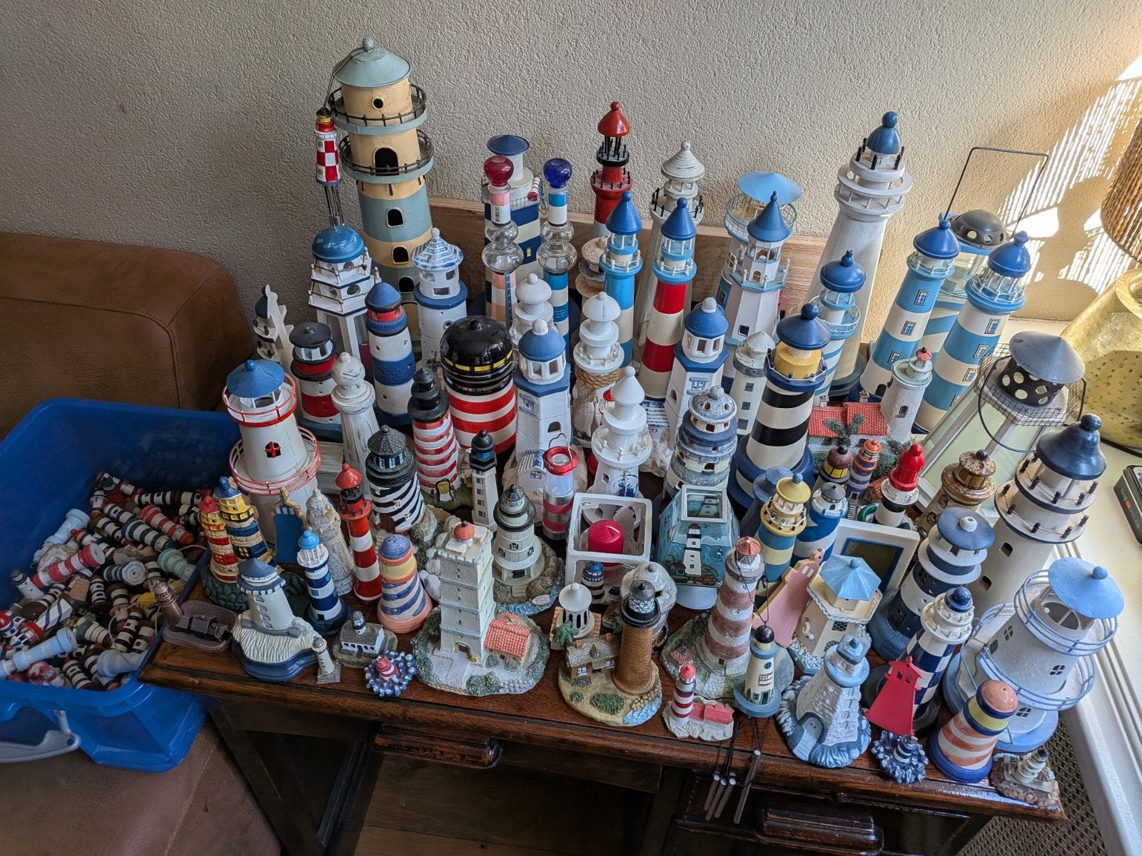 omvangrijke verzameling van miniatuurvuurtorens, Verzamelen, Ophalen