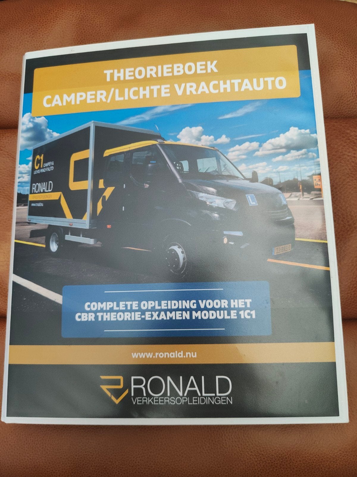 Theorieboek + e-learning voor camper / lichte vrachtwagen, Boeken, Ophalen, Alpha, Zo goed als nieuw, Niet van toepassing