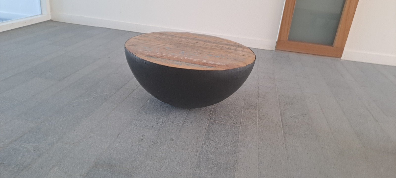 Salontafel rond diameter 70 cm, metaal onderzijde, Huis en Inrichting, Tafels | Salontafels, Gebruikt, Rond, 5 – 50, Ophalen
