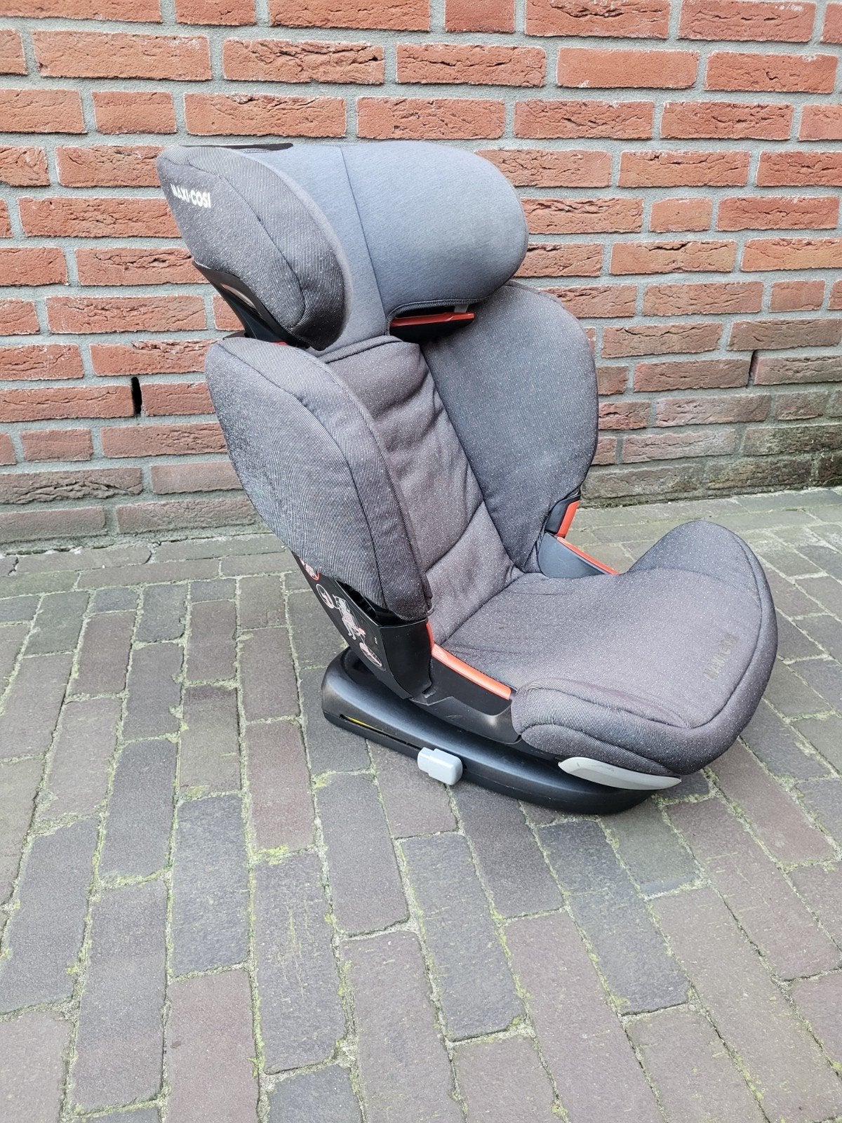 Maxi-Cosi Rodifix autostoel - Zo goed als nieuw, Ophalen, Autogordel, 15 t/m 36 kg, Verstelbare rugleuning