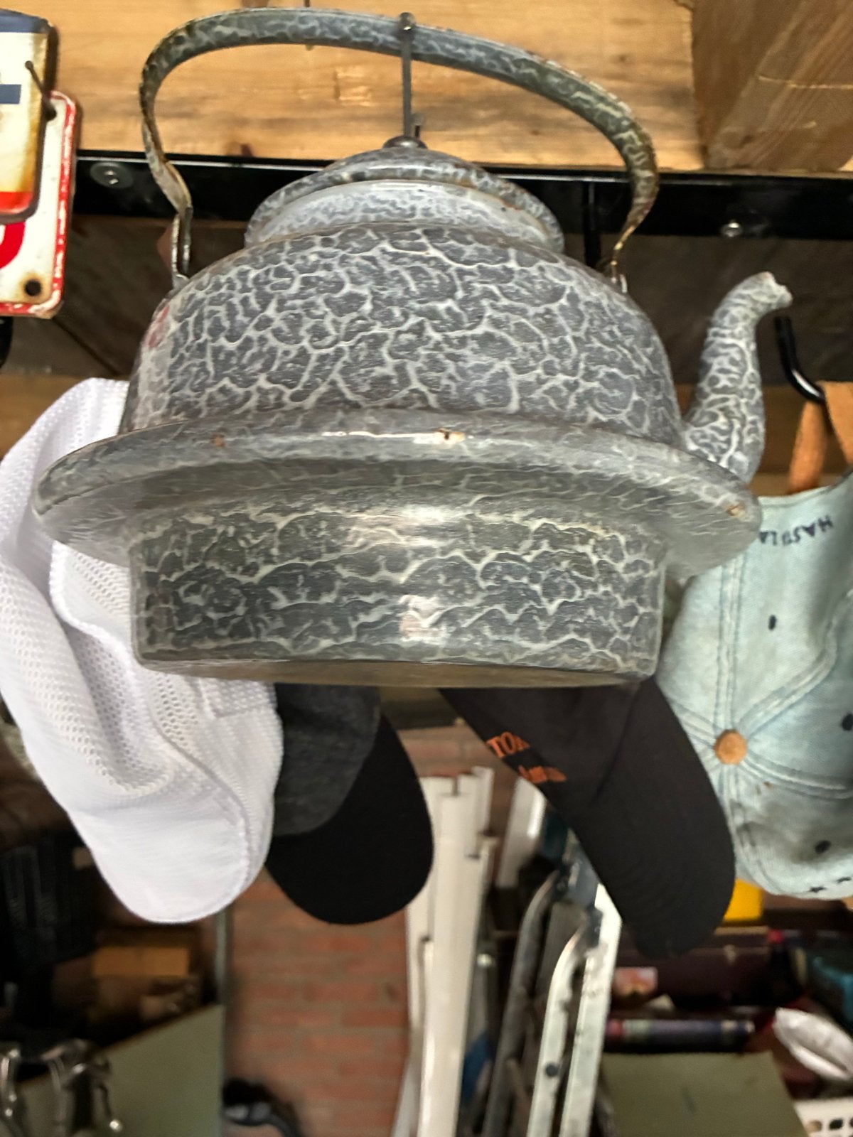 Vintage geëmailleerde theepot met uniek patroon, Ophalen