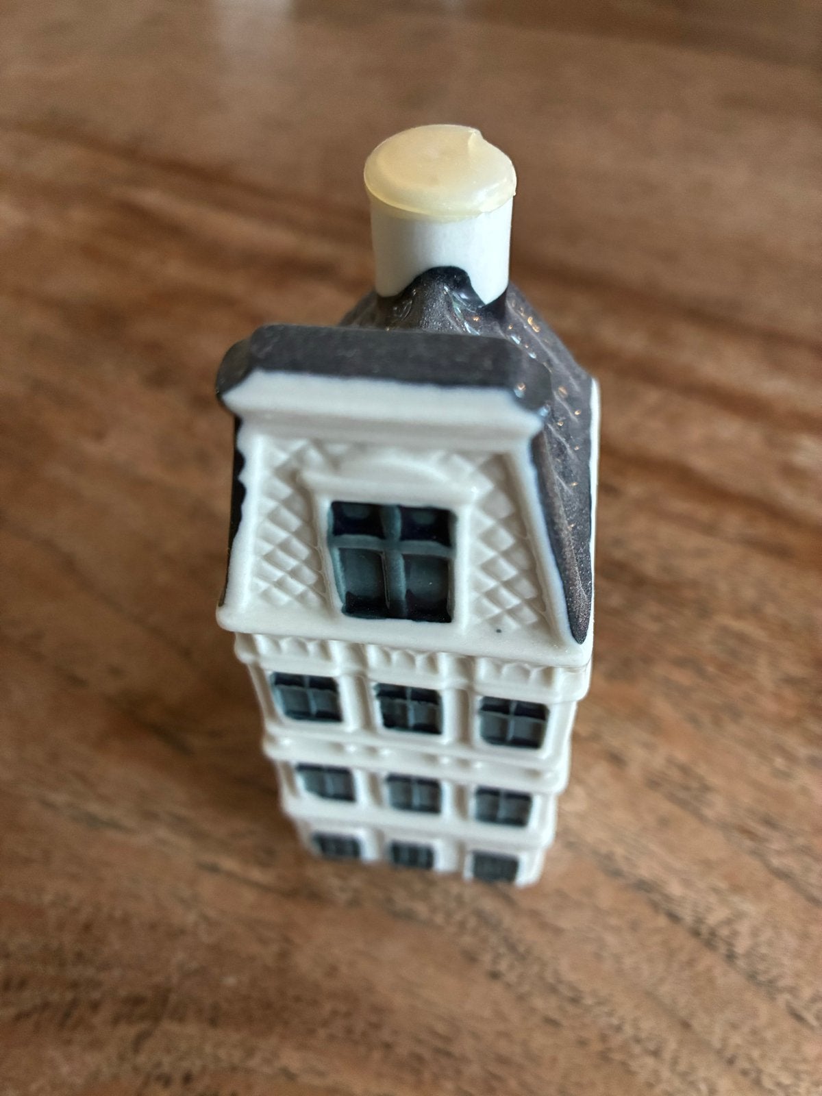 KLM huisje 61 uit 2019 - BOLS Amsterdam, Verzamelen, Ophalen of Verzenden, Zo goed als nieuw, 61 t/m 80