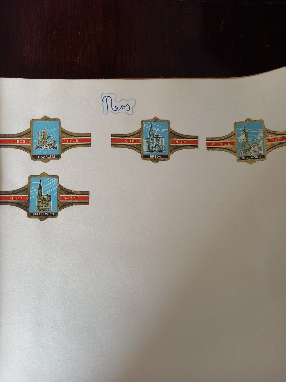 Album met diverse vintage sigarenbandjes, Ophalen, Gebruikt