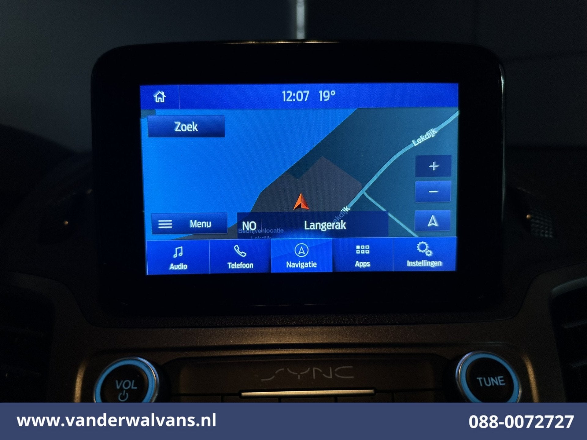 Ford Transit Connect 1.5 EcoBlue L1H1 Euro6 Airco | Navigati, Auto's, Bestelauto's, Voorwielaandrijving, Dealer onderhouden, Stof