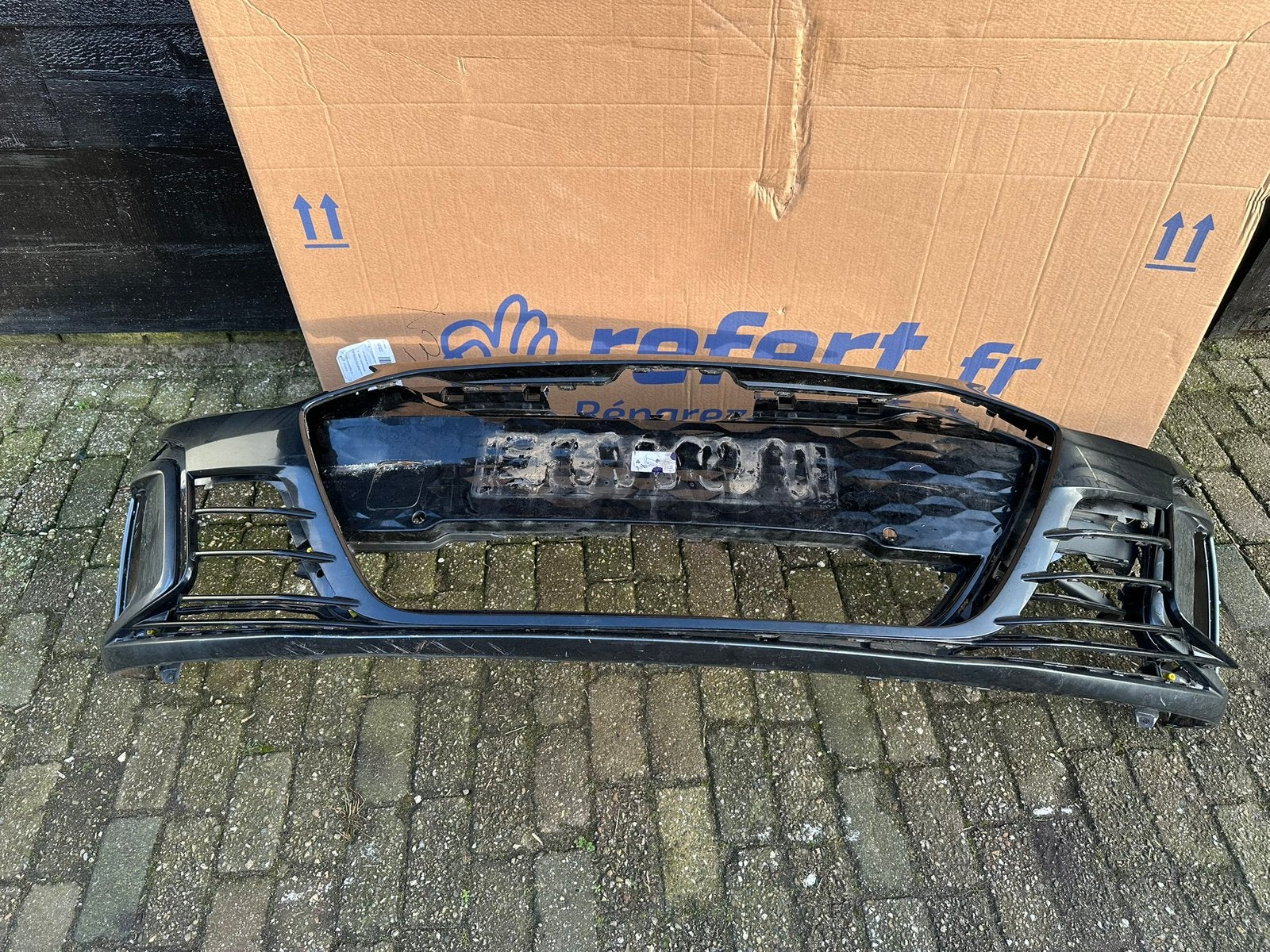 Voorbumper gril audi etron gt en rechter luchthapper, Ophalen, Gebruikt, Audi, Bumper