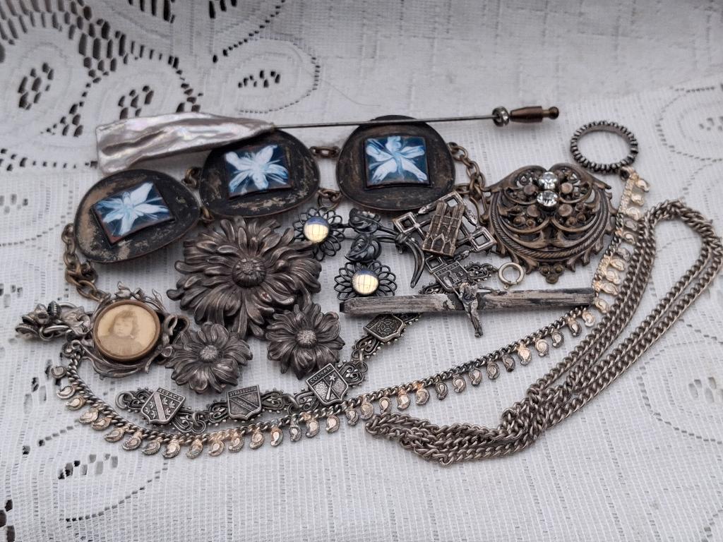 Lot oude sieraden, Sieraden, Tassen en Uiterlijk, Antieke sieraden, Verzenden, Overige materialen, Overige typen