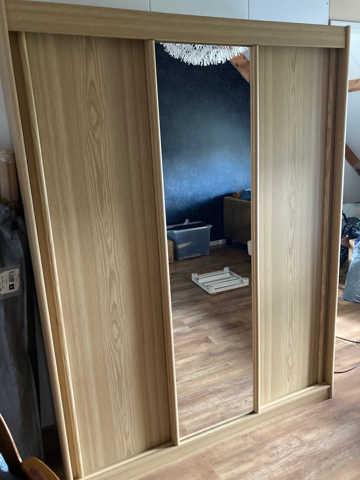 3 deurs kleerkast 1x leg 2x hang met spiegel, Huis en Inrichting, Kasten | Kledingkasten, Ophalen, Met deur(en), Gebruikt, 100 tot 150 cm