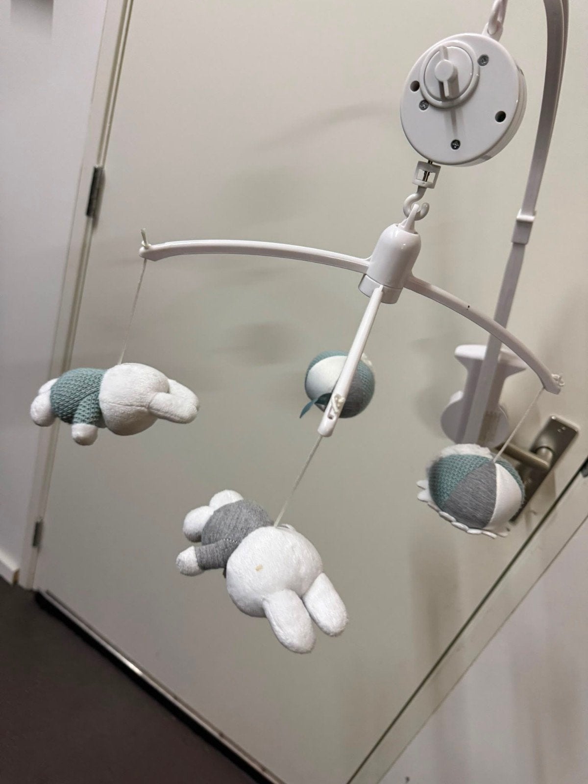 Nijntje baby mobiel., Ophalen of Verzenden, Zo goed als nieuw, Mobiel, Met geluid