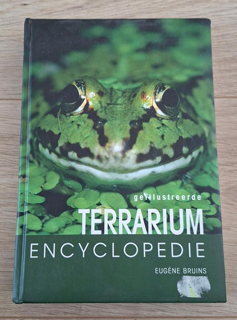 Eugene Bruins - Terrarium encyclopedie, Boeken, Ophalen of Verzenden, Zo goed als nieuw, Reptielen of Amfibieën