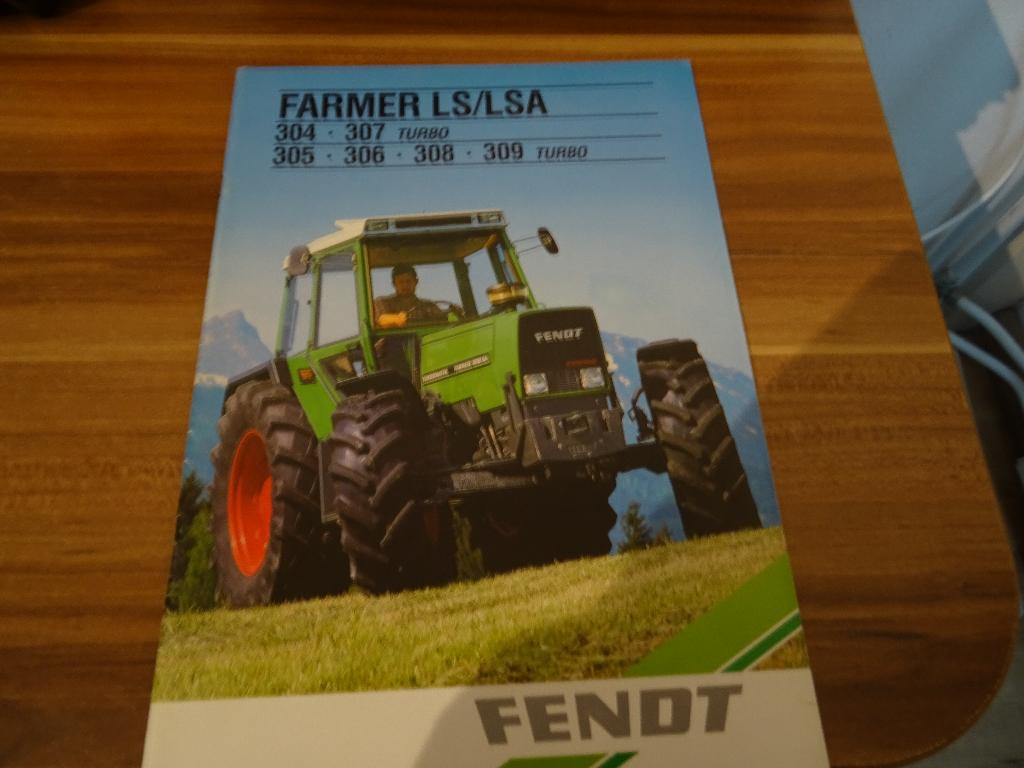 Fendt Famer LS/LSA 394 TOT 309 Turbo folder, Ophalen of Verzenden, Zo goed als nieuw, Folder