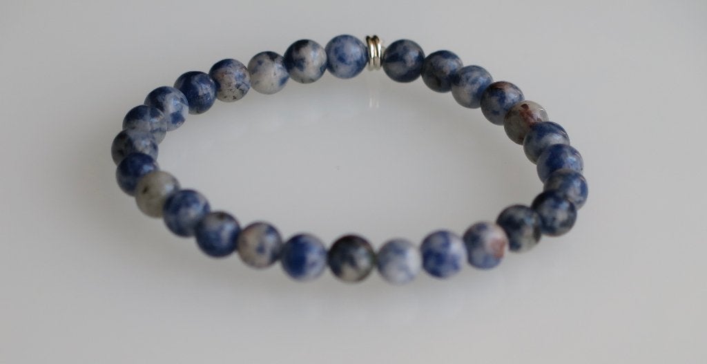 Prachtige armband met blue spot Jaspis, Sieraden, Tassen en Uiterlijk, Nieuw, Elastiek, Met edelsteen, Verzenden