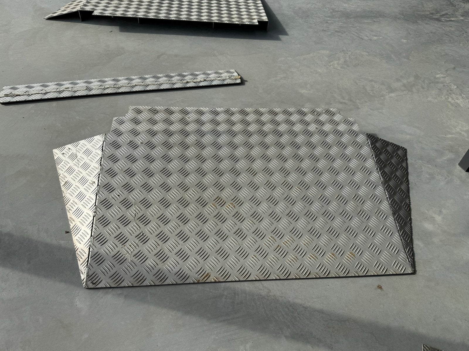 Oprij / drempel hulp alluminium, Ophalen, Zo goed als nieuw, Elektrische rolstoel