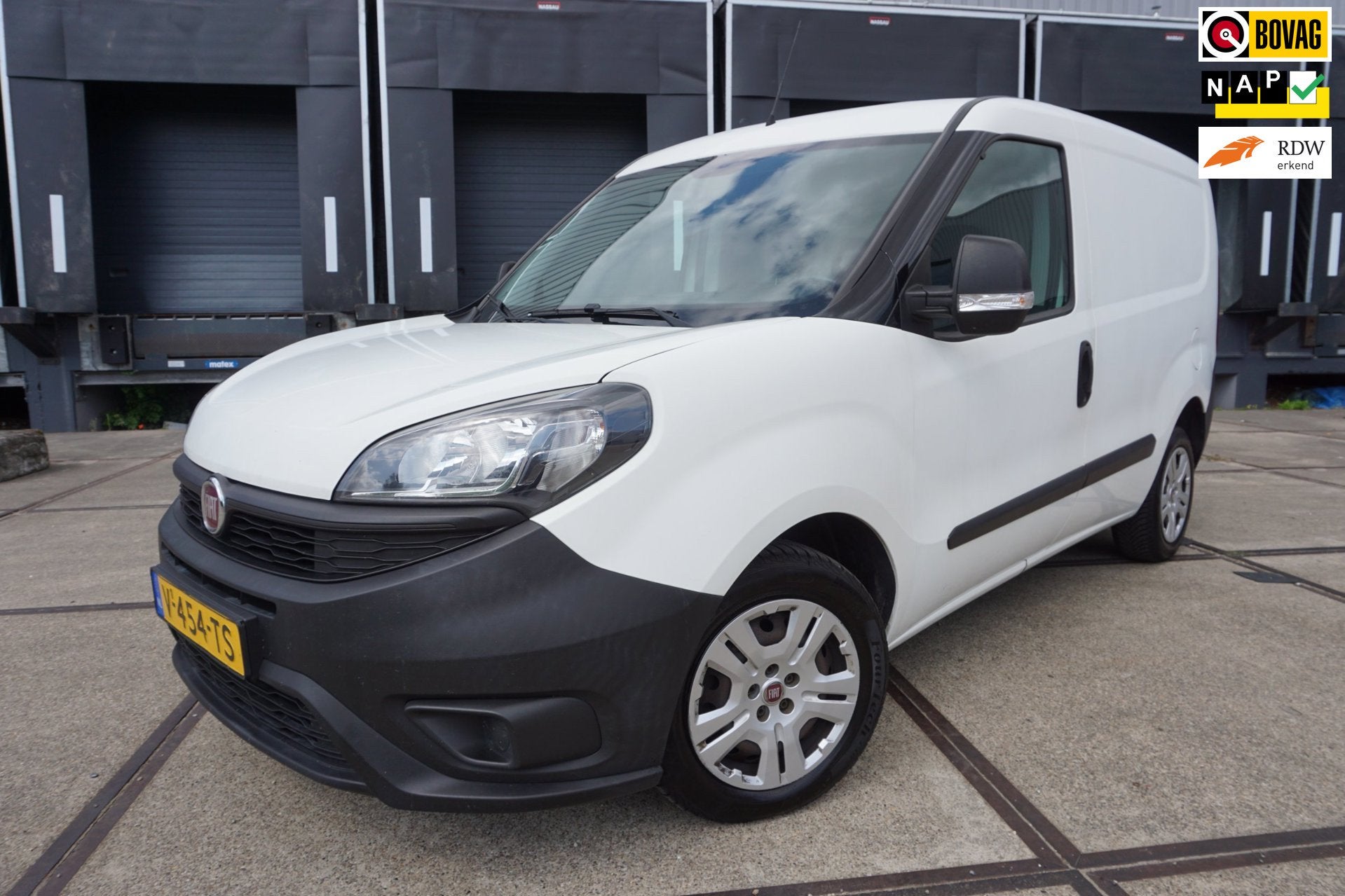 Fiat Doblò Cargo 1.6 MJ L1H1 ECO JET, Auto's, Bestelauto's, Voorwielaandrijving, Stof, Gebruikt, 4 cilinders