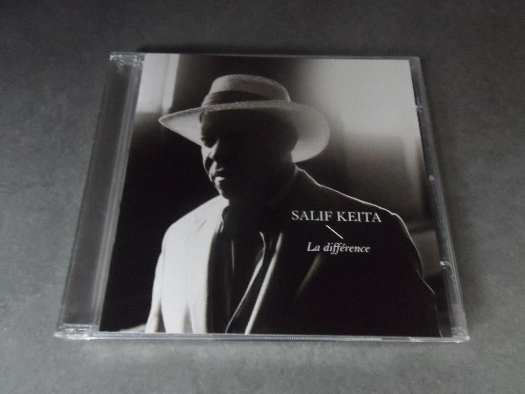 Salif Keita / La Différence - CD, Verzenden, Gebruikt
