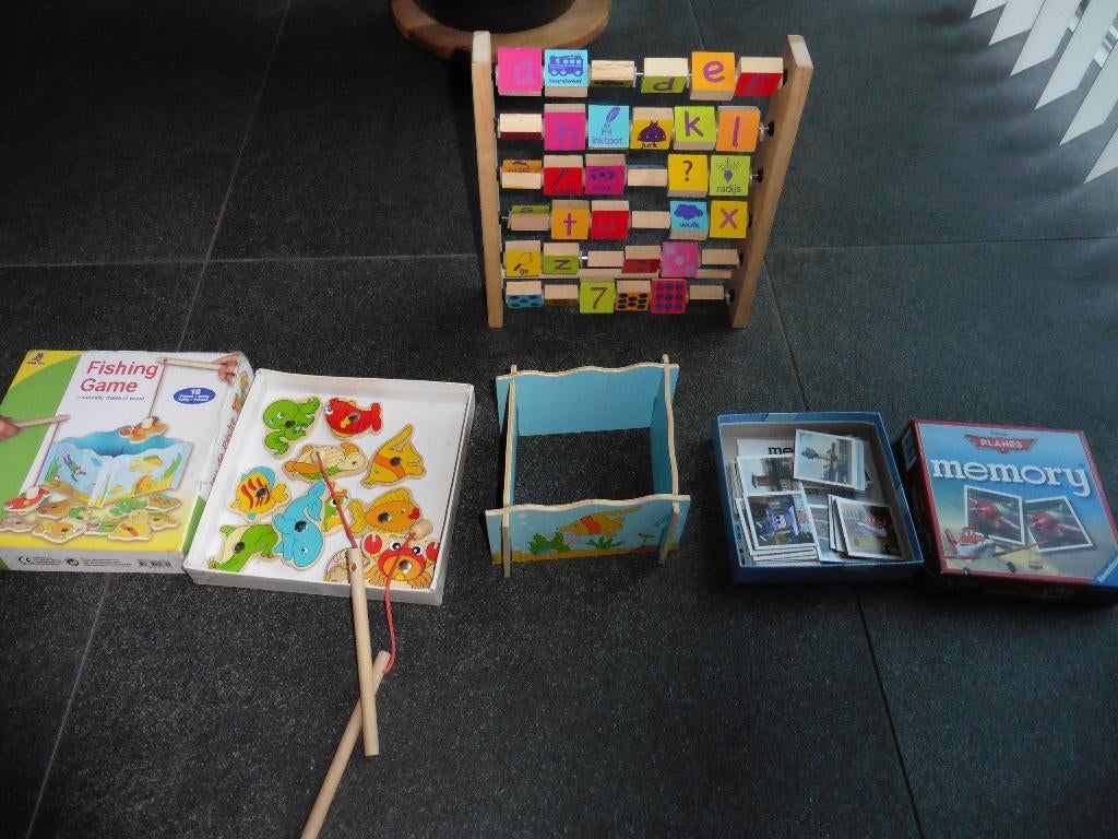houten alfabeth rek + visspel + memory, Ophalen