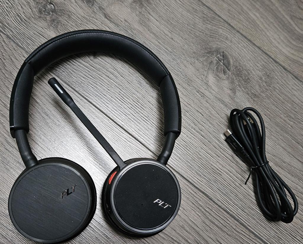 Plantronics Voyager 4220 Headset B4220T + BT600 Adapter, Computers en Software, Headsets, Nieuw, On-ear, Ophalen of Verzenden